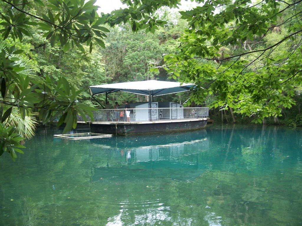 Underwater observatory at Homosassa Springs Wildlife State Park, Florida
